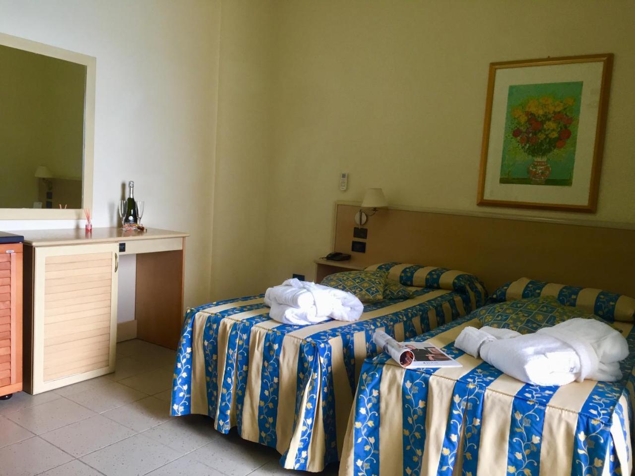 Sea Palace 4* Marina di Fuscaldo